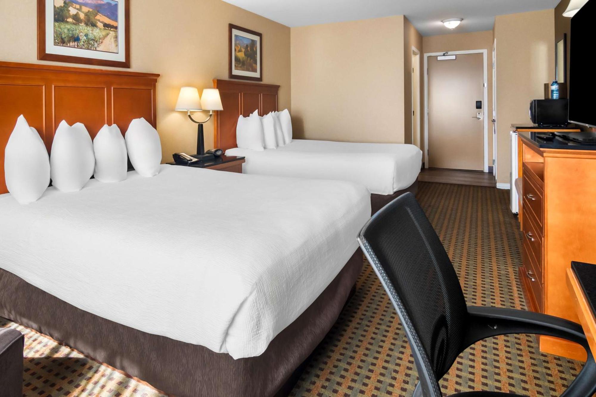 Best Western Plus Osoyoos Hotel&Suites Exterior foto