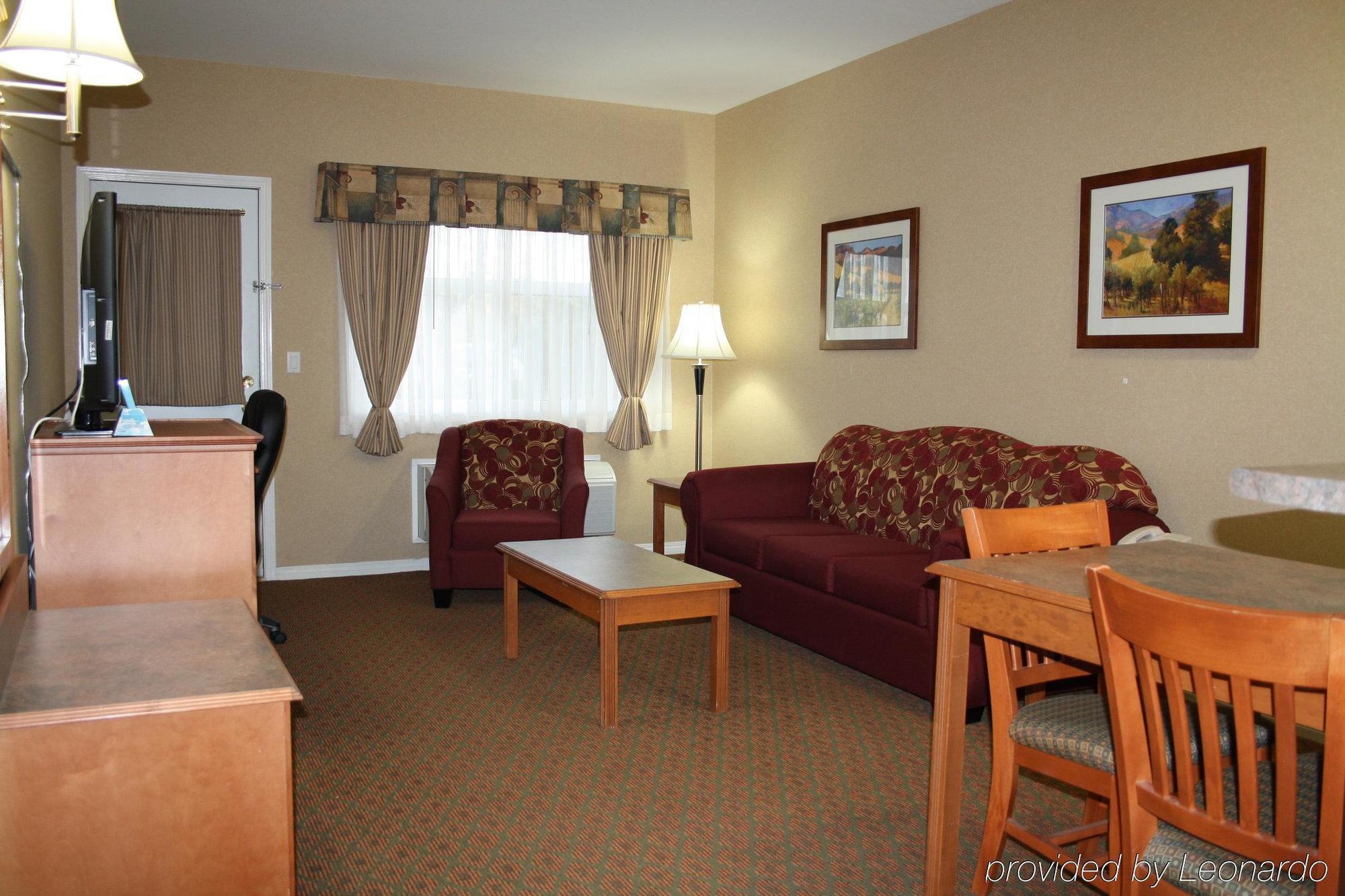 Best Western Plus Osoyoos Hotel&Suites Habitación foto